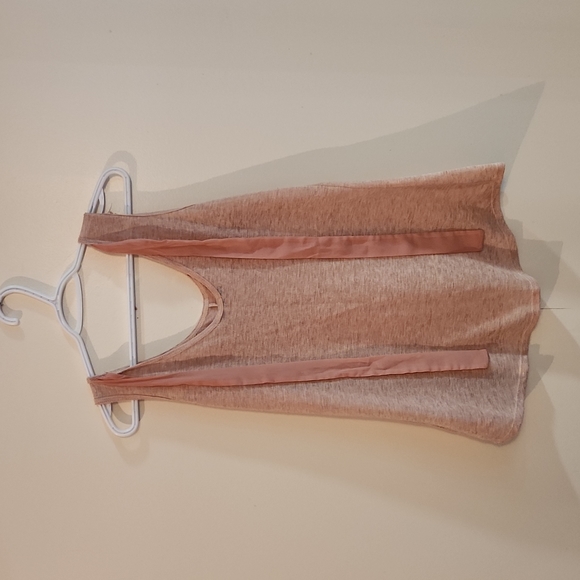 Maurices lace front and tie back top - Picture 3 of 4